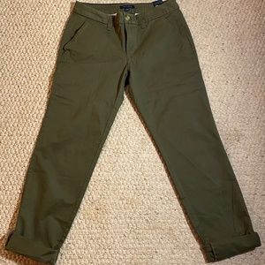 Tommy Hilfiger (NEW) Slacks Size 4